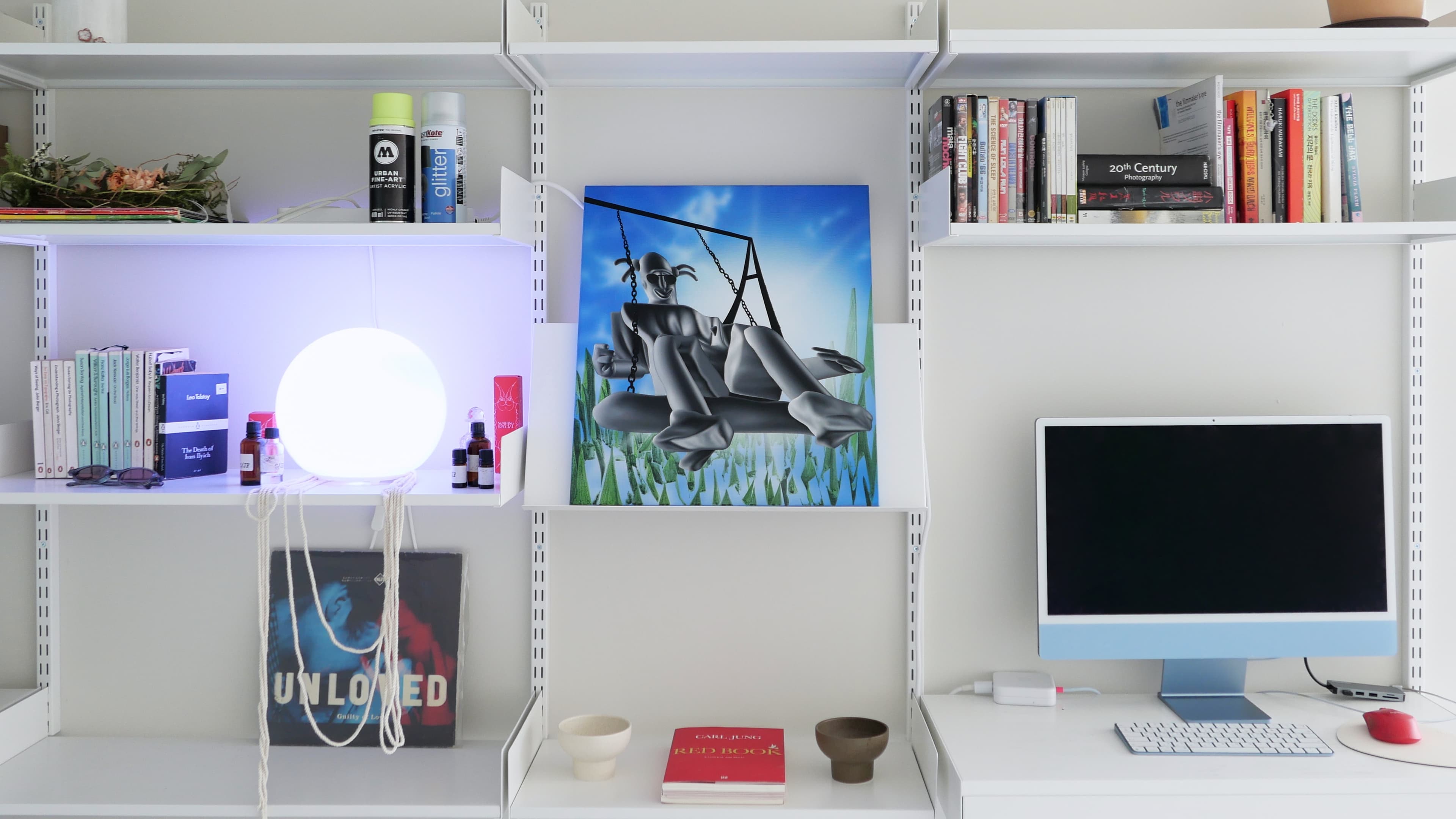 TatuPass team photographing a studio space